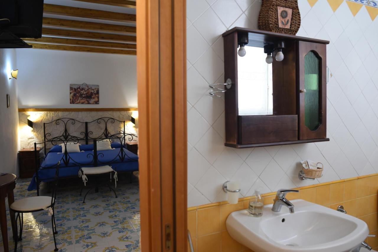 B&B Antico Palmento Lipari  Extérieur photo