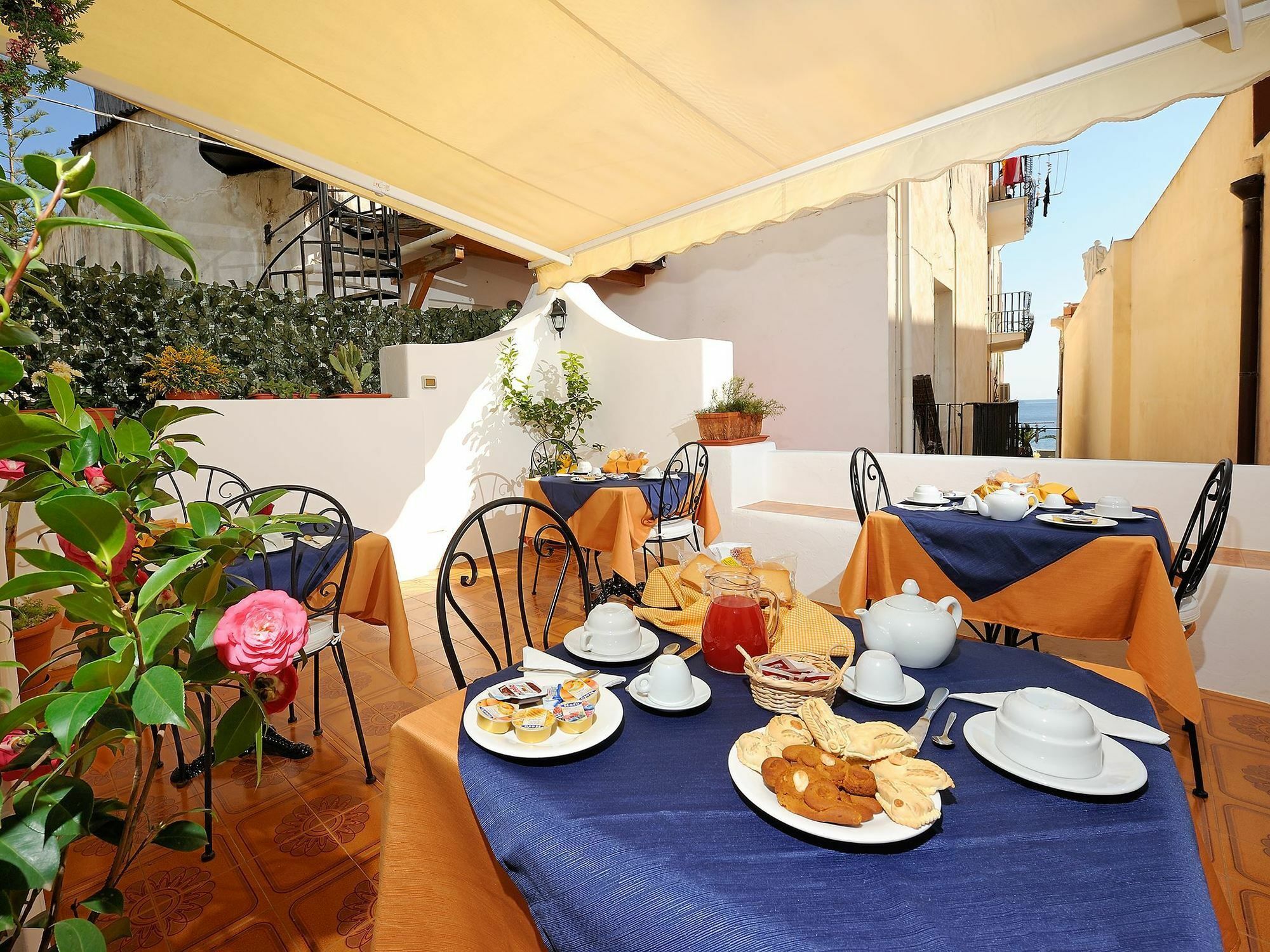 B&B Antico Palmento Lipari  Extérieur photo